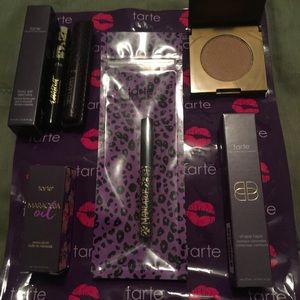 🧚🏾‍♂️Tarte Little Delights ✈️Travel Set